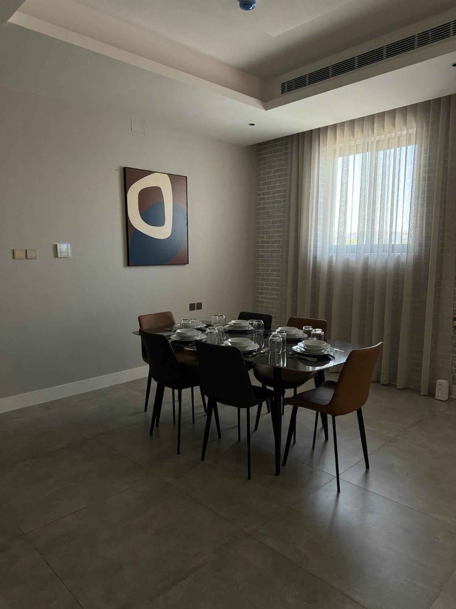 Cadee Living - Al Nakheel Apartment