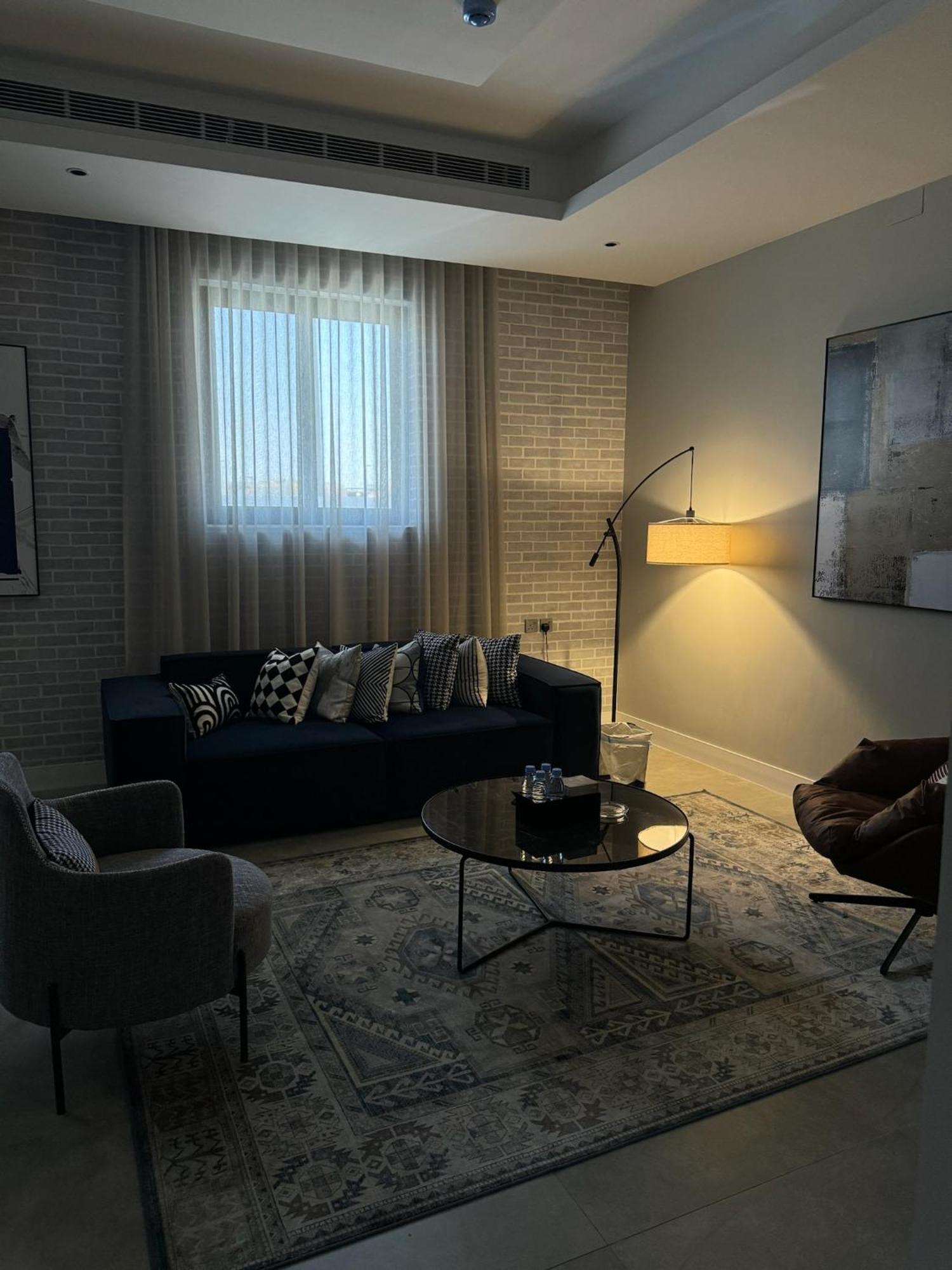 Cadee Living - Al Nakheel Apartment *